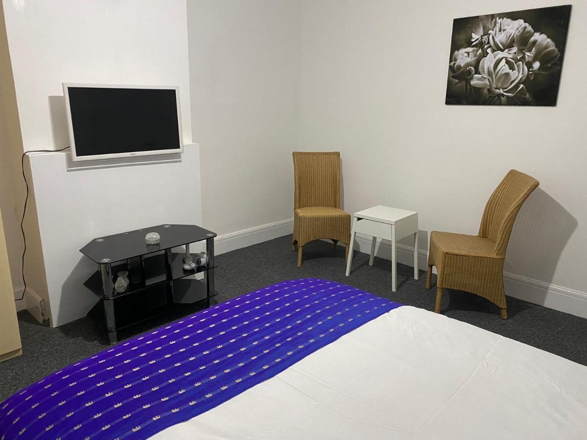 Apartament Sunrup Heathrow Feltham Zewnętrze zdjęcie